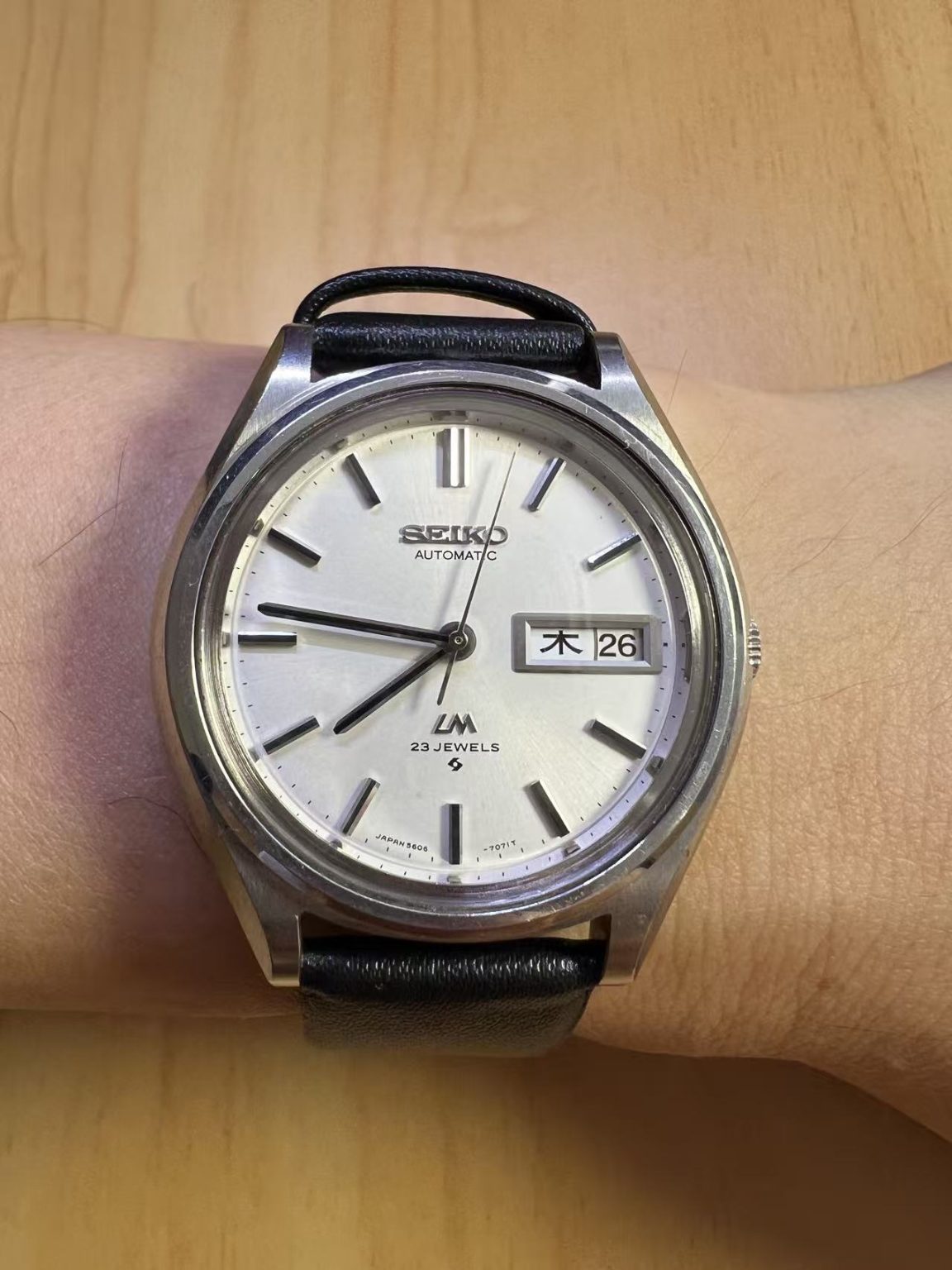 Seiko Lord Matic LM Day Date Automatic Watch 5606 23 Jewels 36MM 305-0420