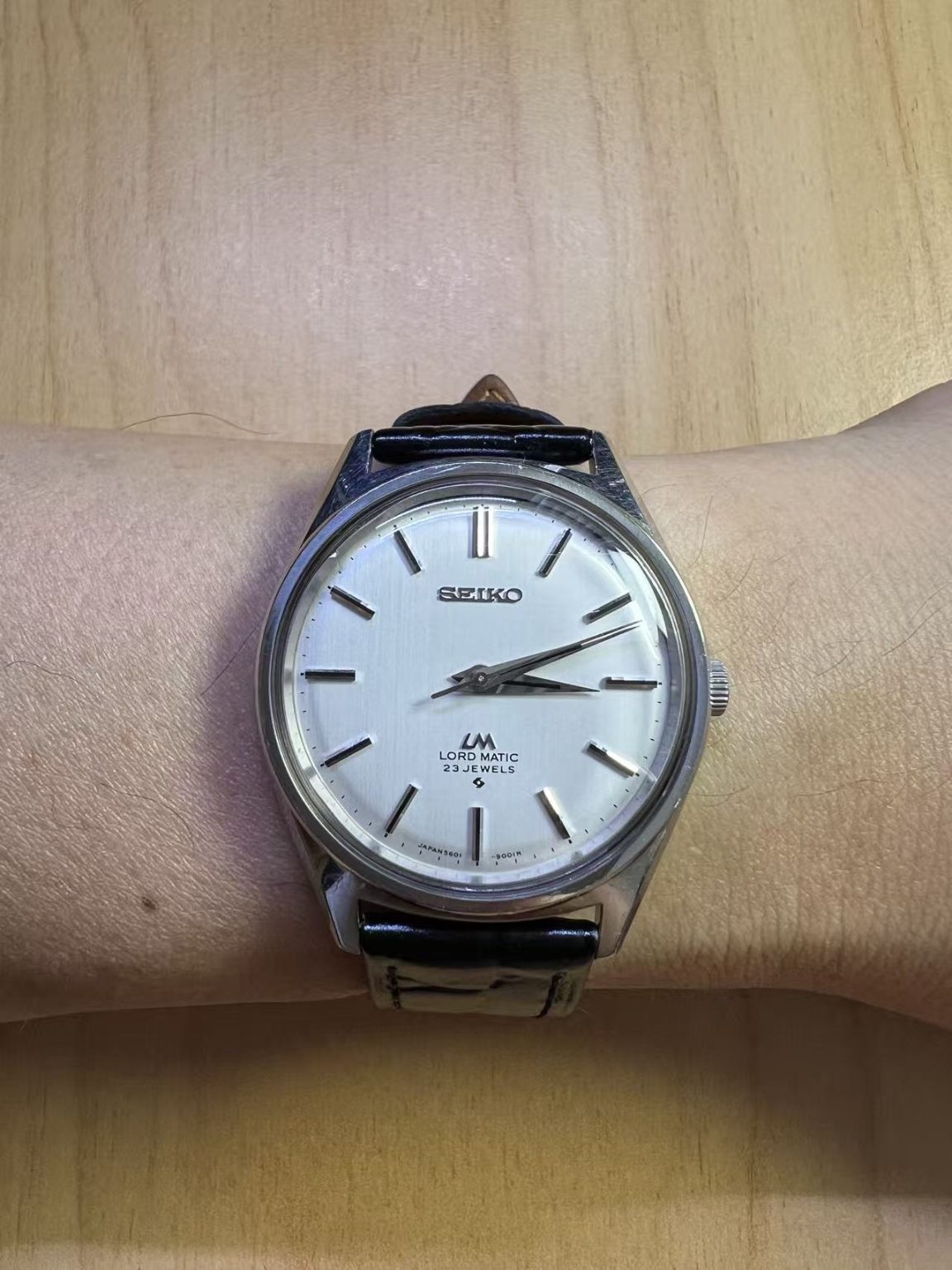 Seiko Lord Matic LM Automatic Watch 5601 23 Jewels 36MM 319-0570