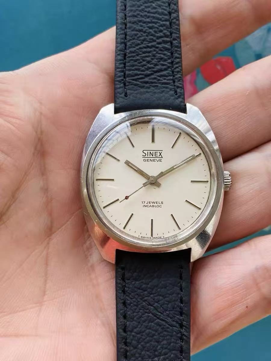 Swiss Made Sinex Genève Manual-Winding Watch 1950 17 Jewels 35MM 335-0090