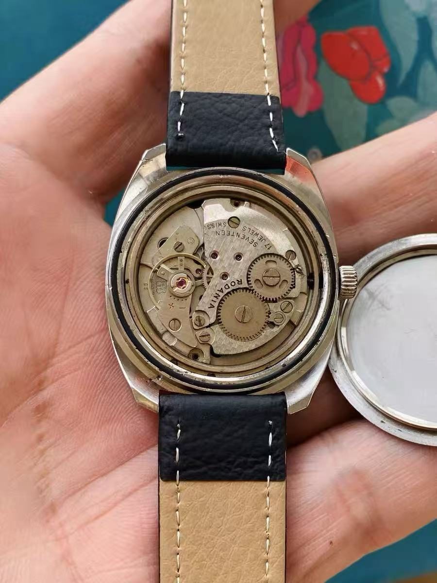 Swiss Made Sinex Genève Manual-Winding Watch 1950 17 Jewels 35MM 335-0090