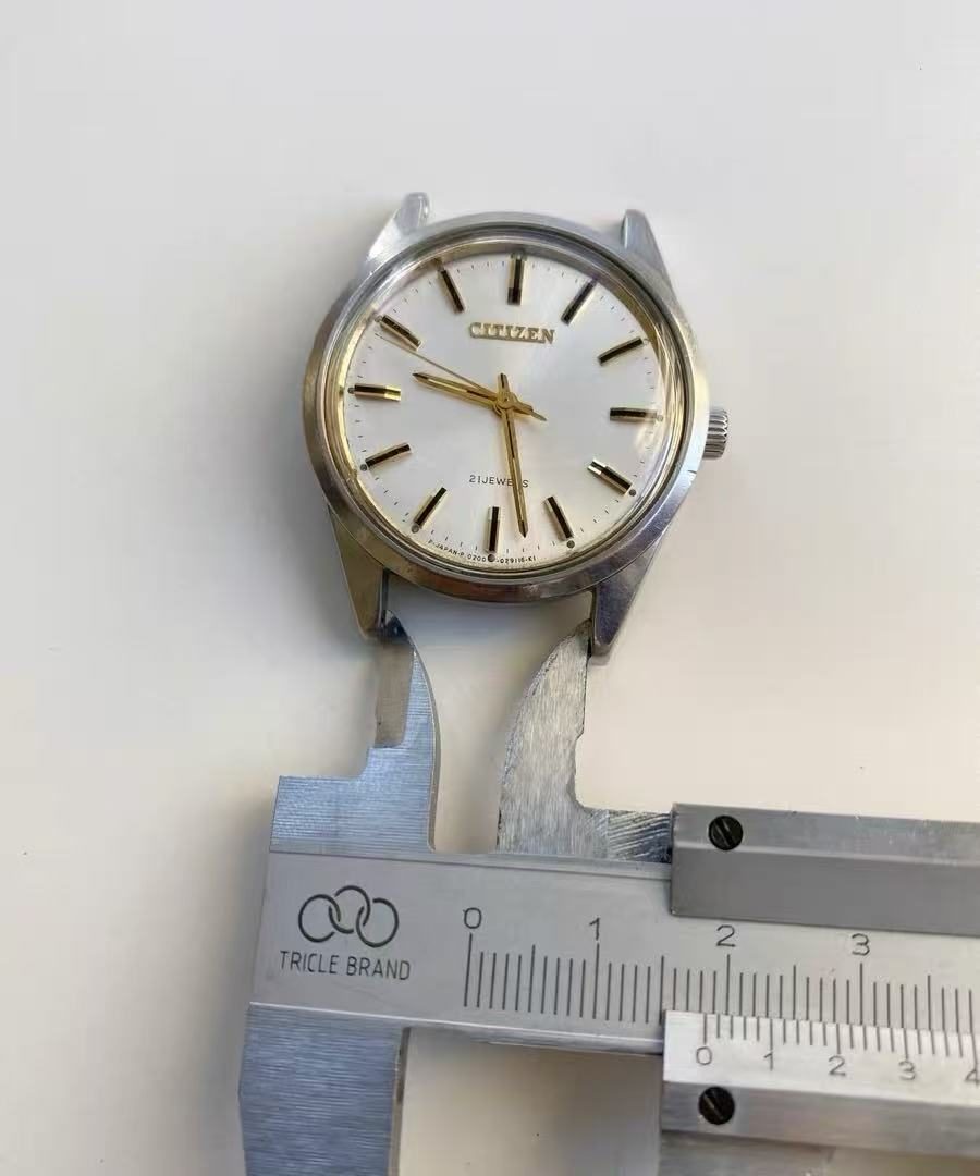 Citizen Manual Winding Watch 21 Jewels 35MM 318-0180