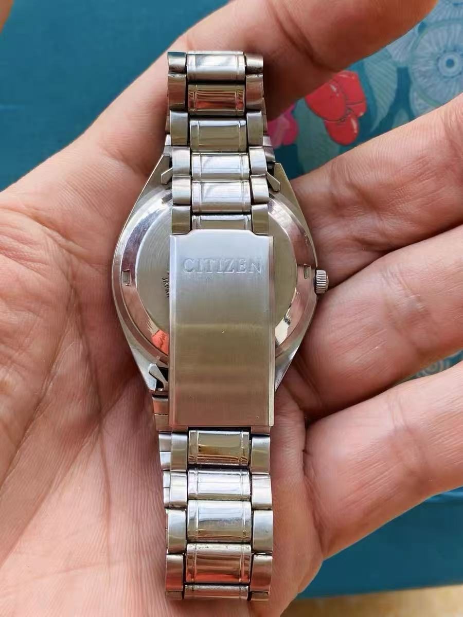 Citizen Day Date Automatic Watch 8200 21 Jewels 35.8MM 327-0150