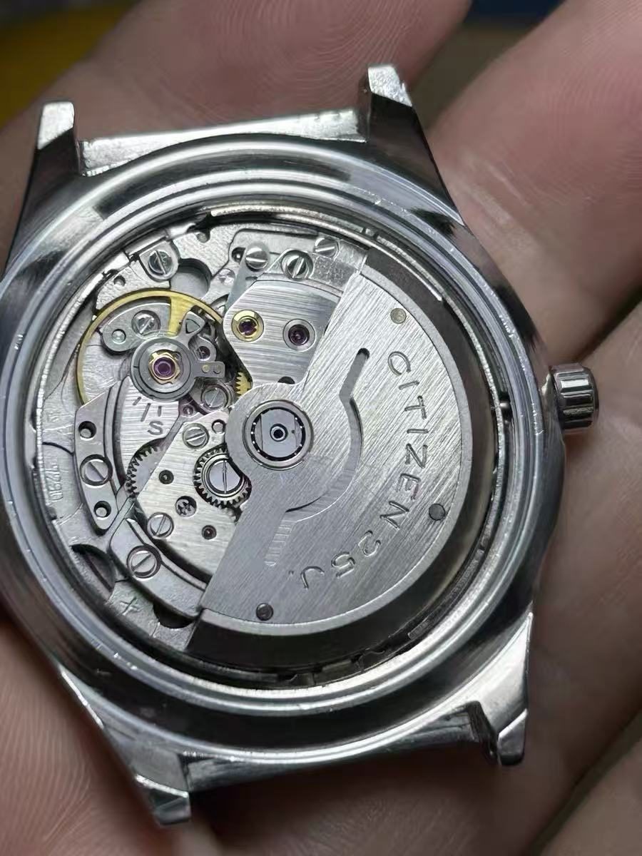 Citizen Seven Star V2 Day Date Automatic Watch 25 Jewels 37.5MM 315-0370