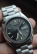 Seiko Number 5 Day Date Automatic Watch 7009 37MM 360-0200