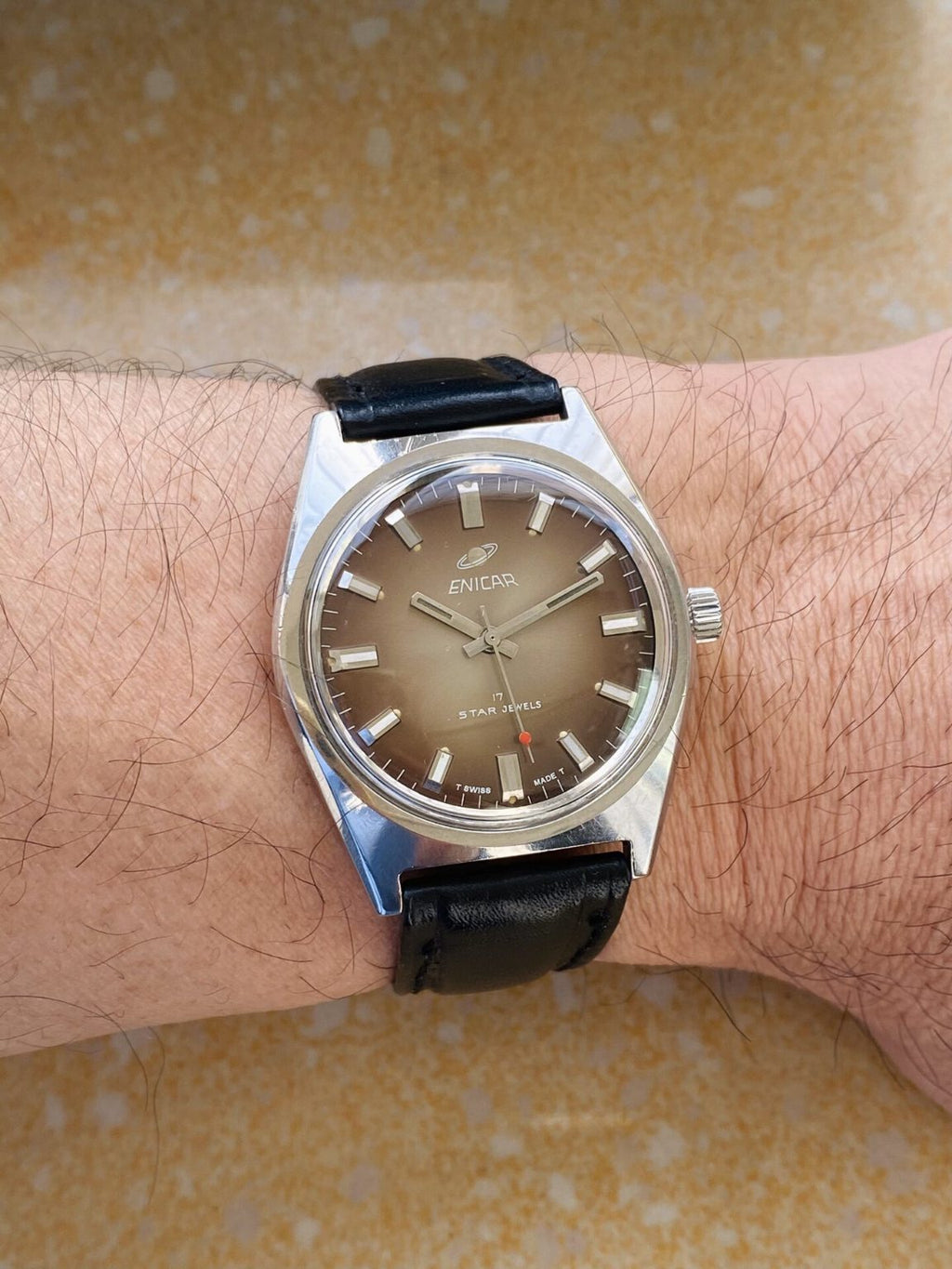 Rare Enicar Vintage Manual-Winding Watch 36.5mm 17 Jewels 378-220