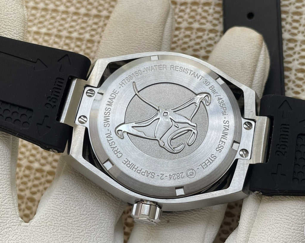 Hamilton Khaki Navy Sub Date Automatic Watch 2824-2 25 Jewels 42MM 391-1400