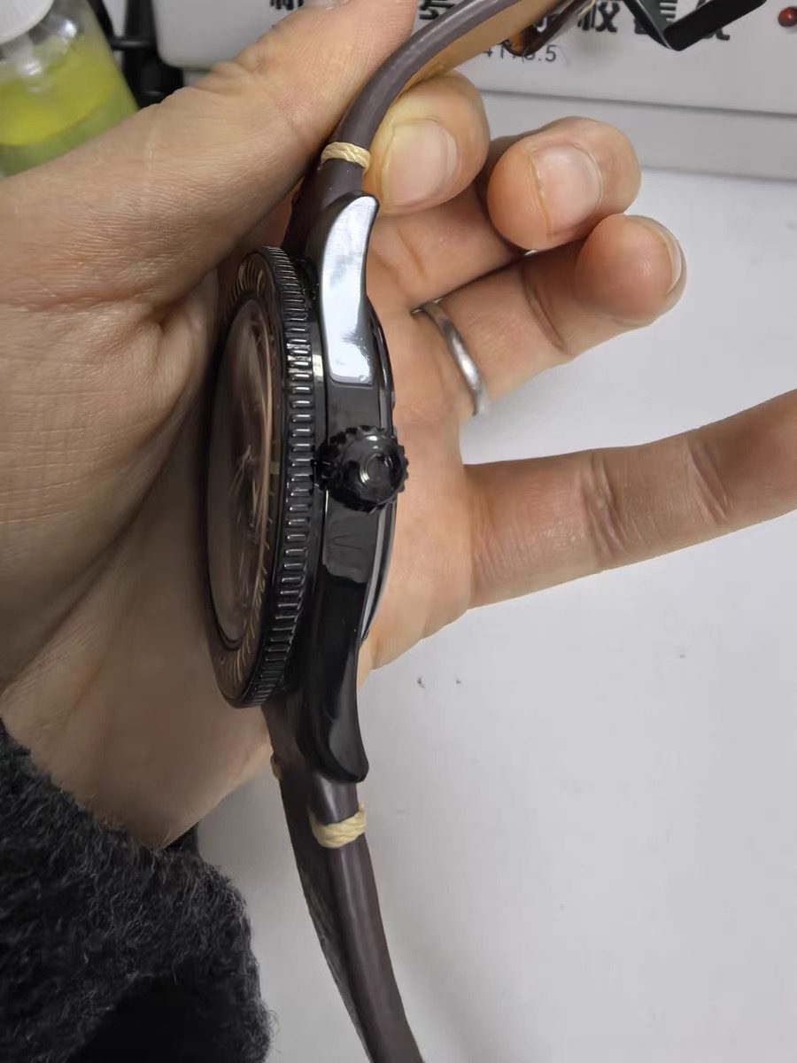 Swiss Made Mens Certina DS PH200 Automatic Diver Watch 42.8mm 388-1800