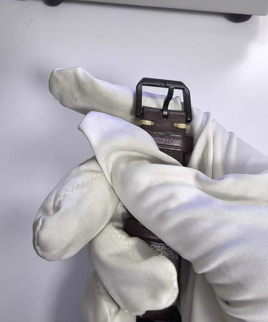 Swiss Made Mens Certina DS PH200 Automatic Diver Watch 42.8mm 388-1800