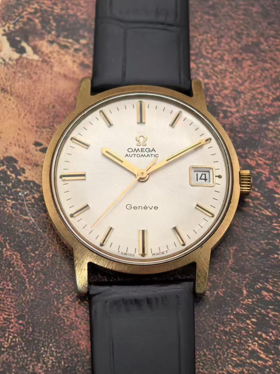 時計　omega GENEVE automatic Swiss Made Omega Geneve Date Automatic Watch Cal.565 24 Jewels