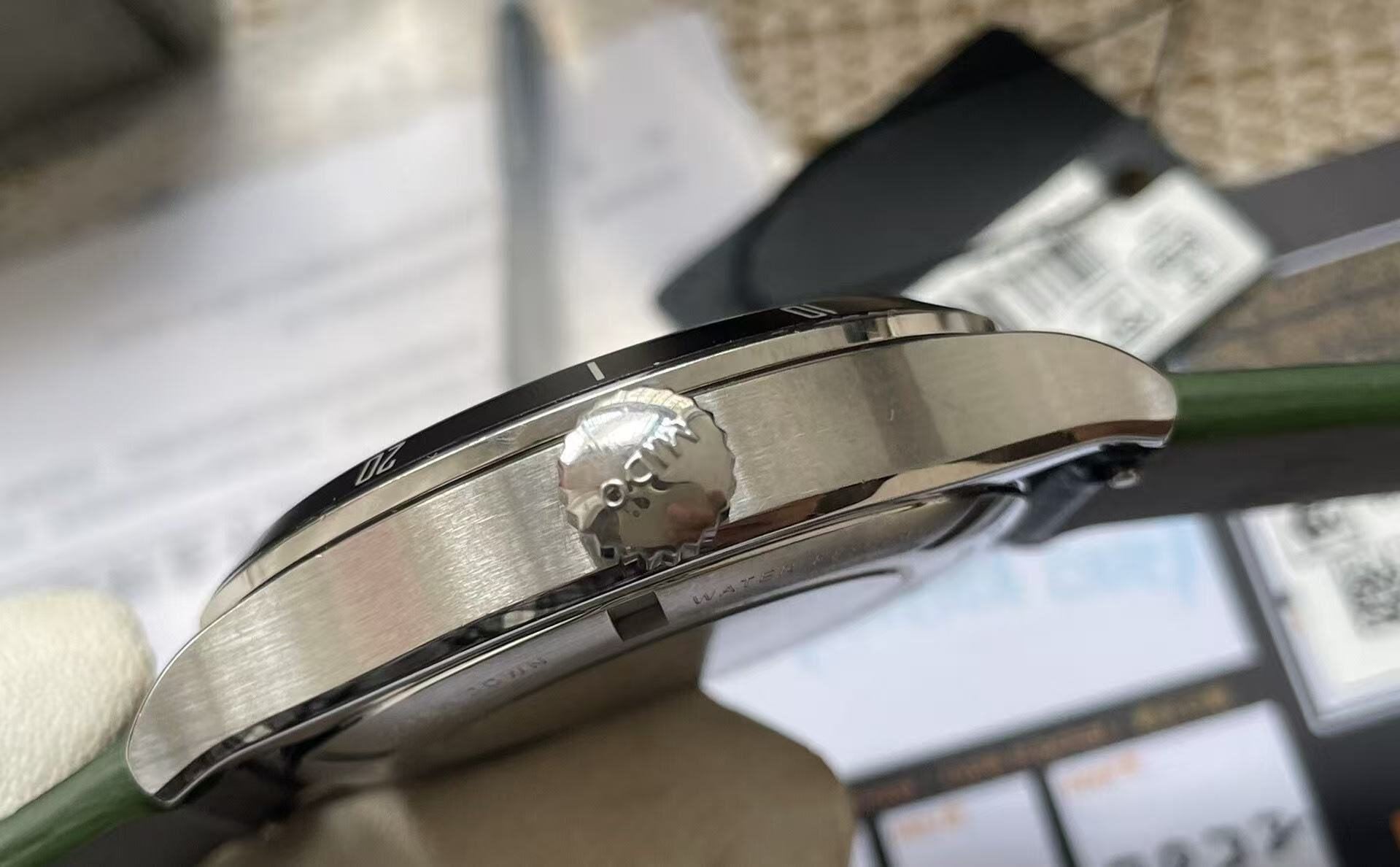 Swiss Made Mido Multifort Date Automatic Watch 25 Jewels 42MM 400-1150