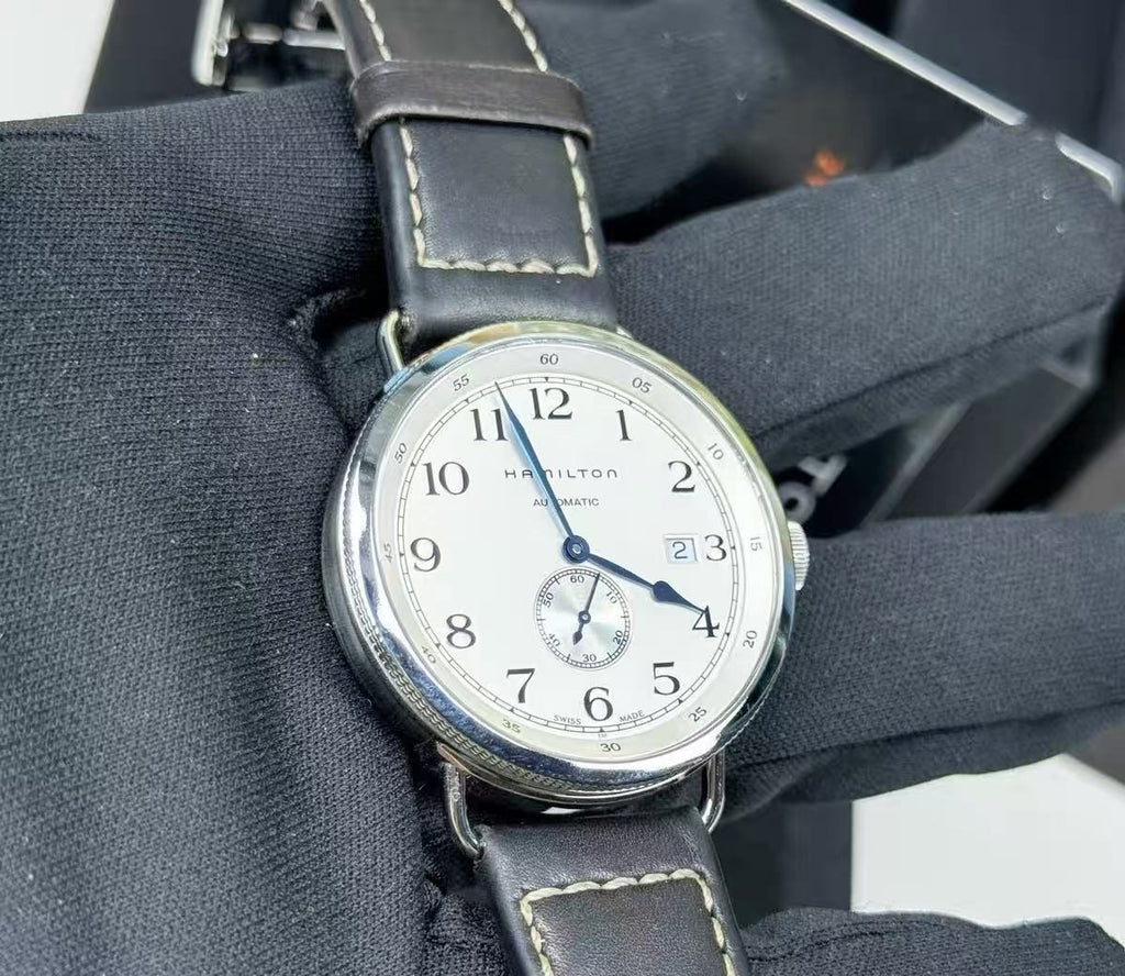 Hamilton Navy Pioneer Date Automatic Watch ETA2895-2 27 Jewels 40MM 394-2100