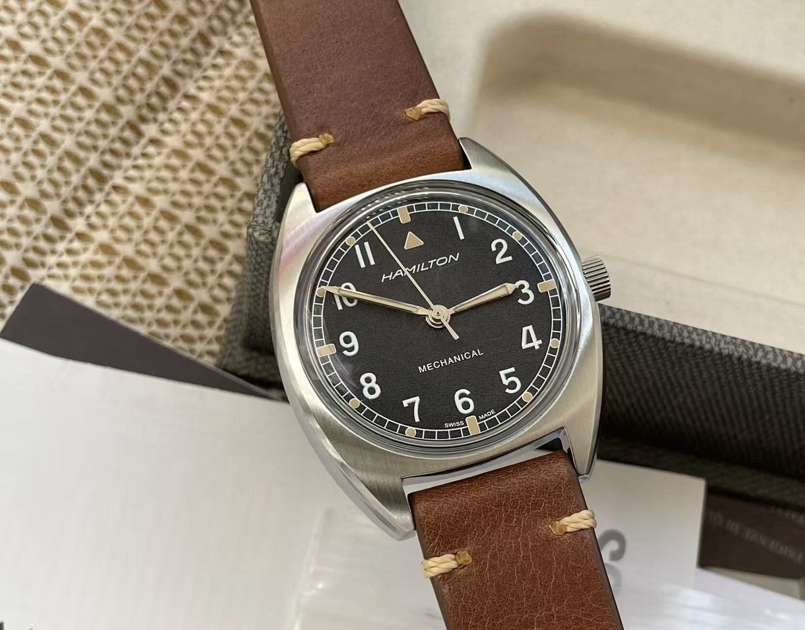 Swiss Made Hamilton Khaki Aviation Pilot Manual Winding Watch H-50 36MM 389-2150