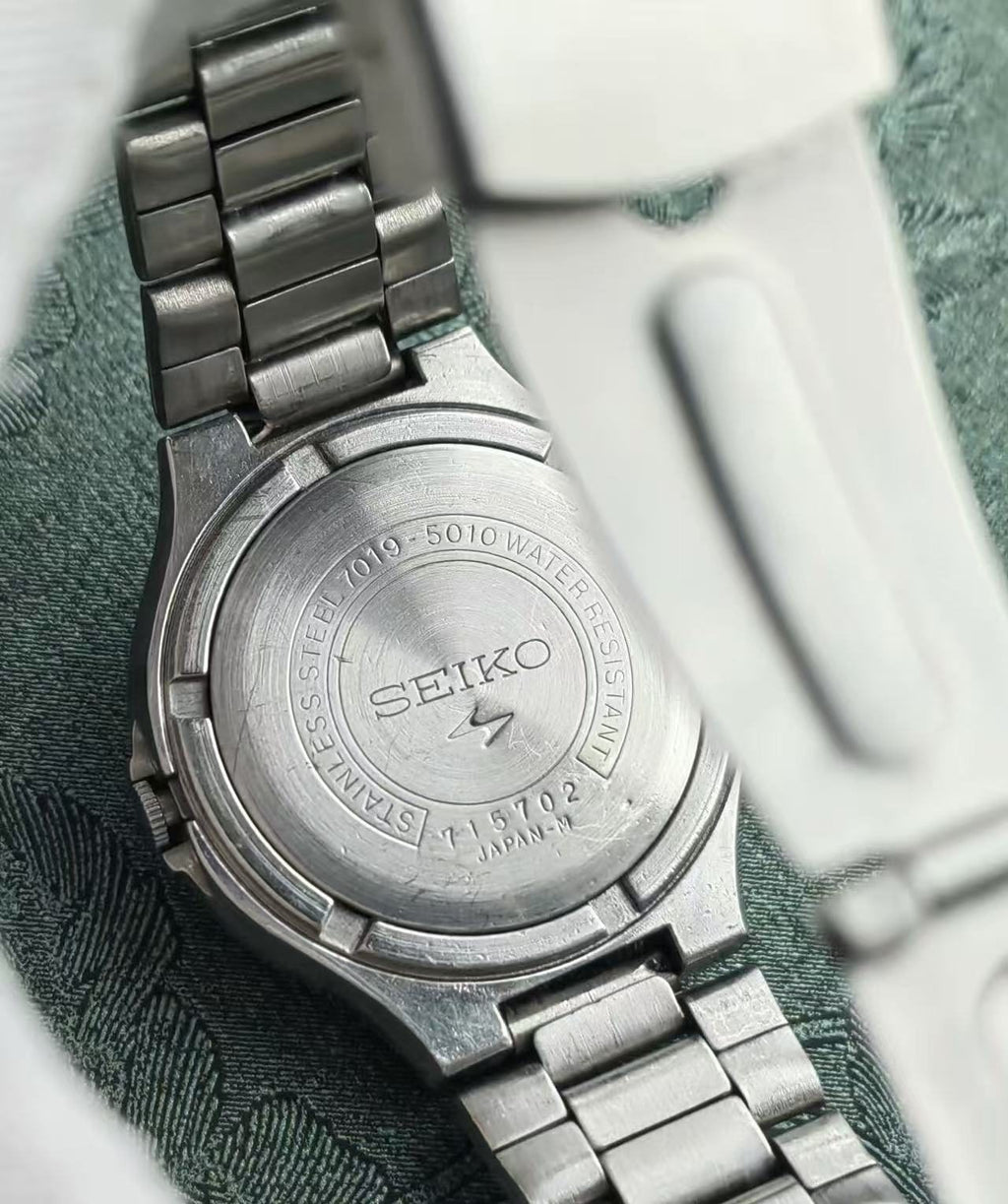 Seiko Actus Day Date Automatic Watch 7019 21 Jewels 38MM 410-0500