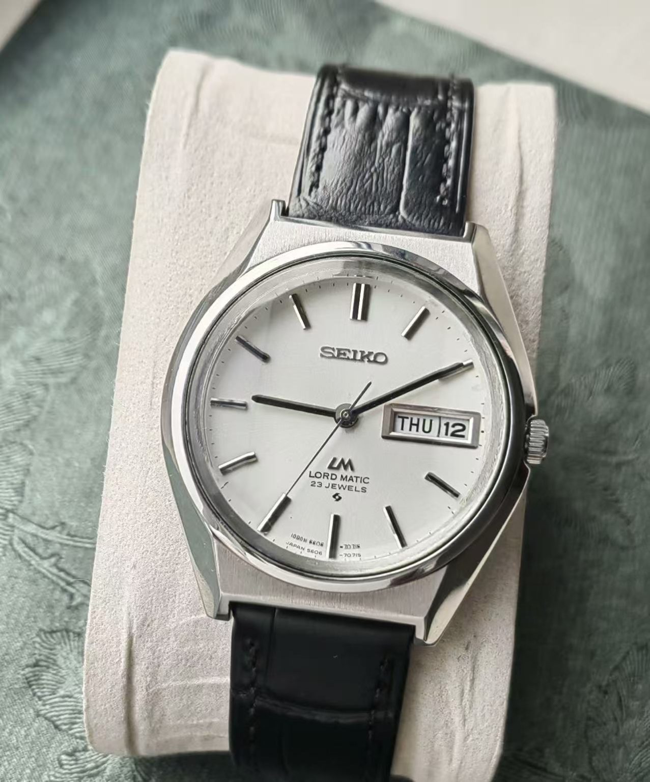 Seiko Lord Matic LM Day Date Automatic Watch 5606 23 Jewels 38MM 408-0600