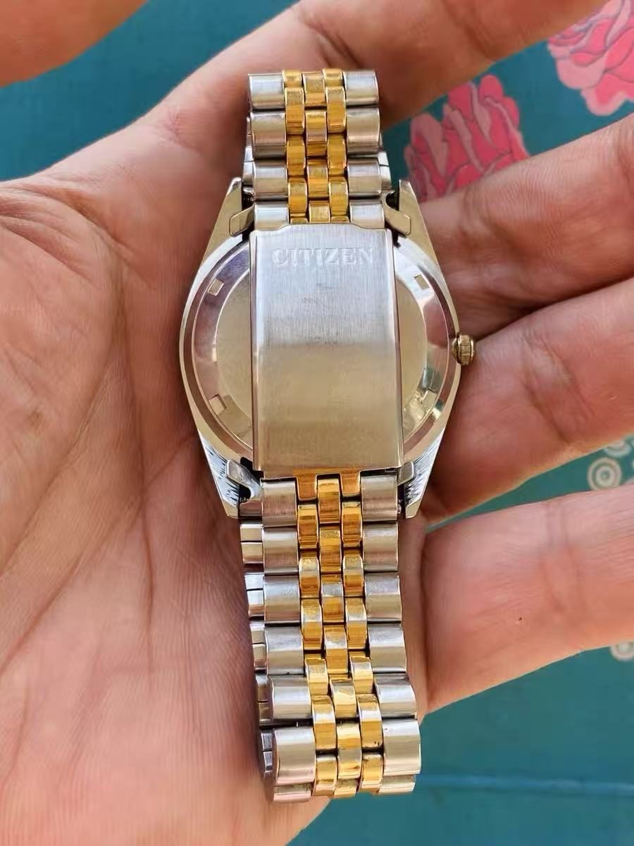 Citizen Crystal 7 Day Date Automatic Watch Cal.8200 21 Jewels 36mm 370-0200