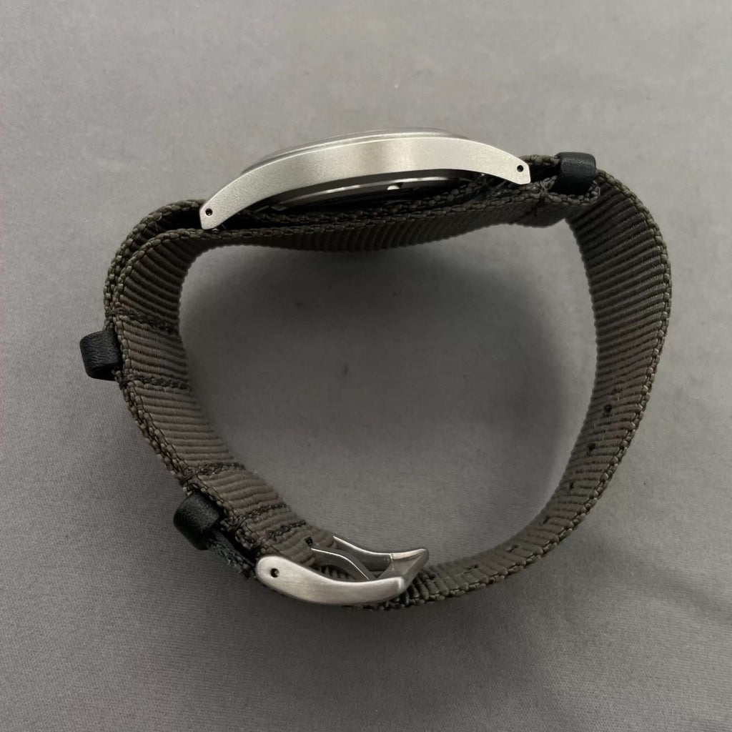 Hamilton Khaki Field Mechanical Swiss Made Watch 38mm H694390 Full Set 425-2050