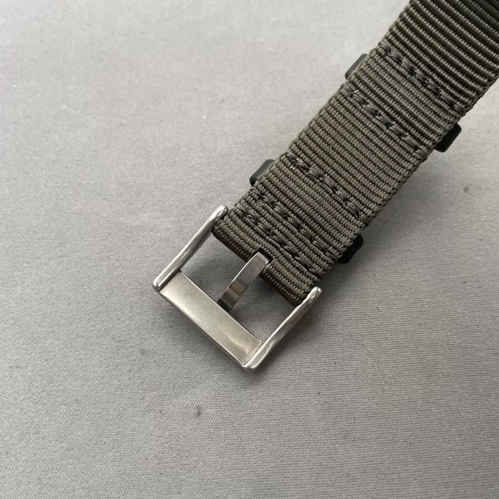 Hamilton Khaki Field Mechanical Swiss Made Watch 38mm H694390 Full Set 425-2050