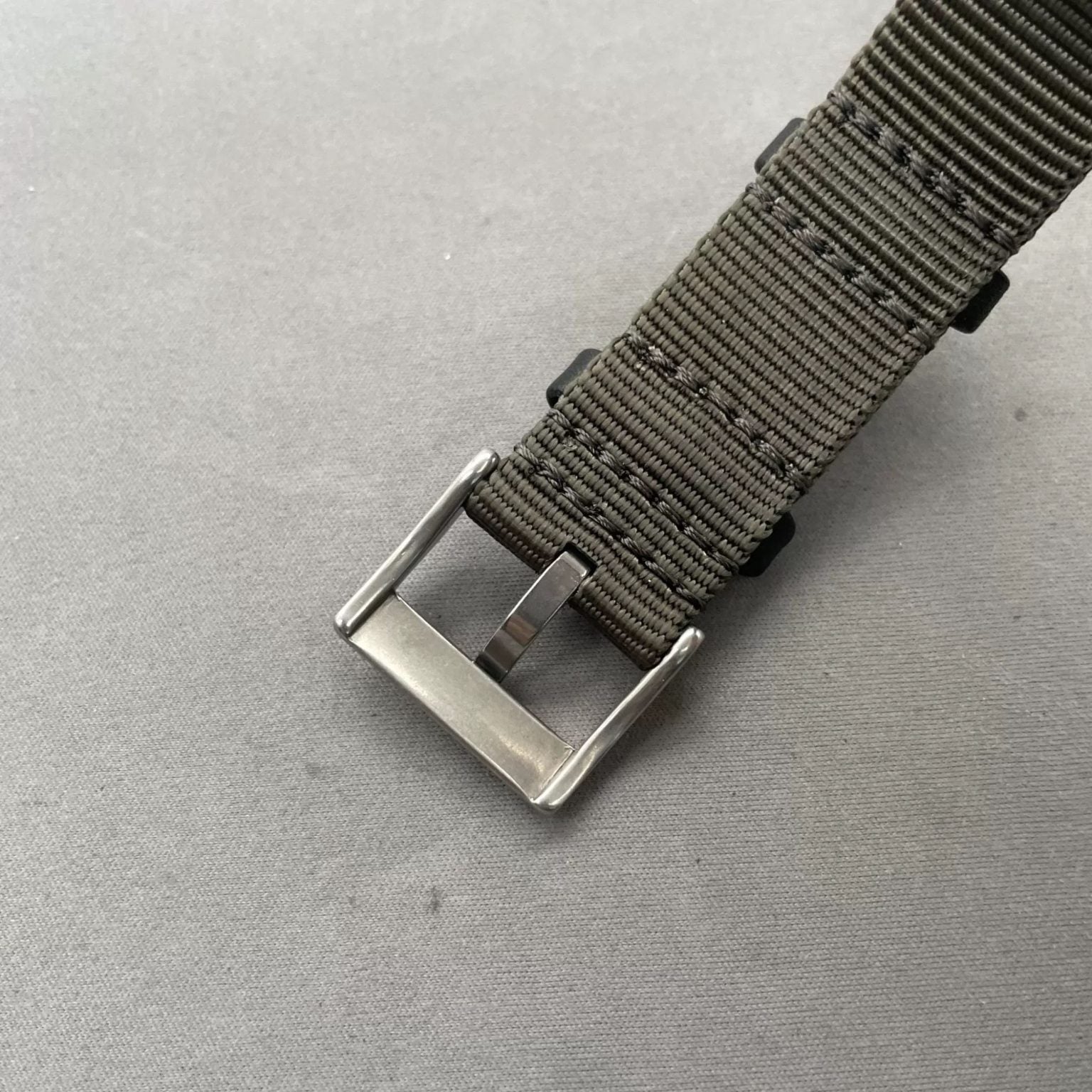 Hamilton Khaki Field Mechanical Swiss Made Watch 38mm H694390 Full Set 425-2050