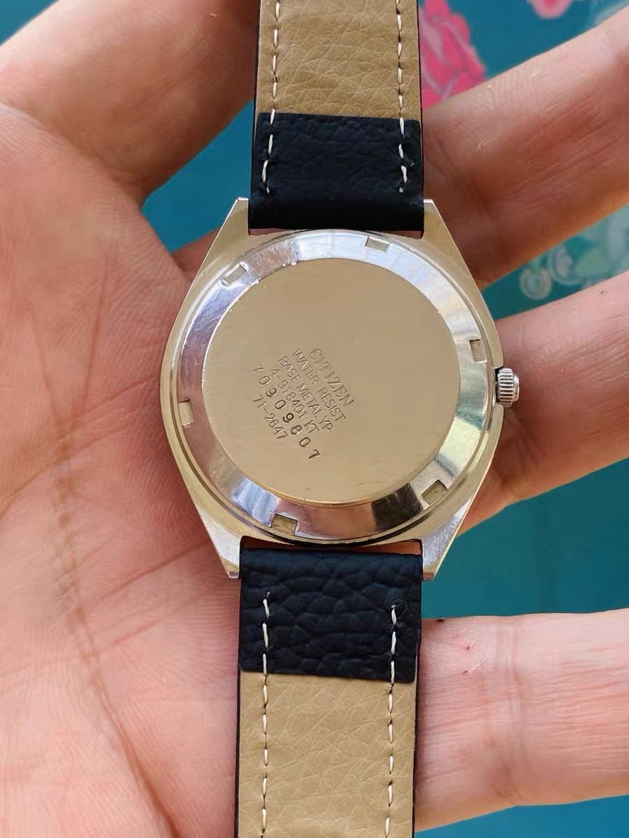 Citizen Day Date Automatic Watch 8200 21 Jewels 36MM 404-0120