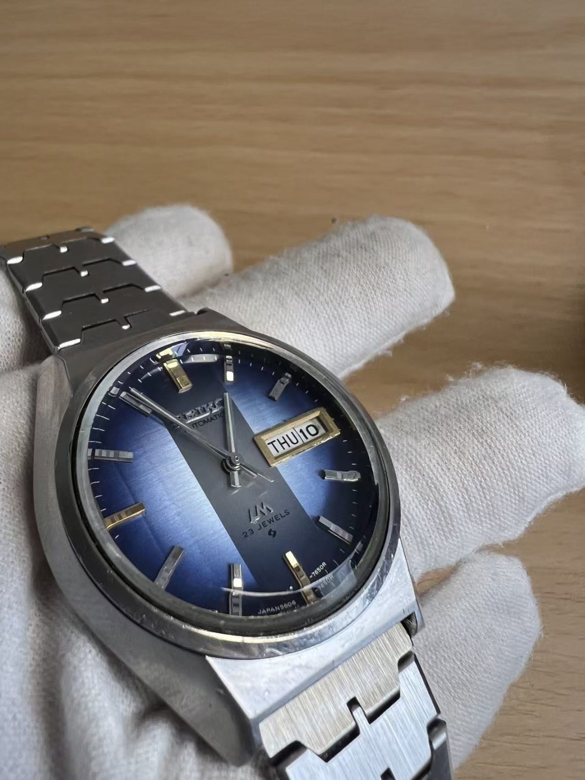 Seiko Lord Matic LM Day Date Automatic Watch 5606 23 Jewels 37MM 442-0680