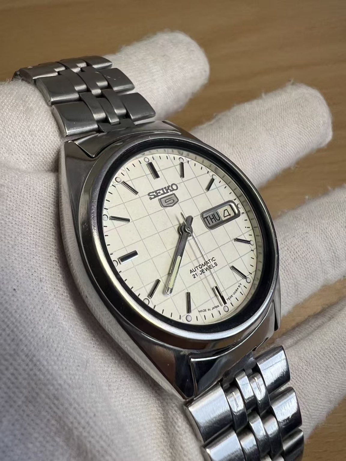 Seiko Number 5 Day Date Automatic Watch 7009 21 Jewels 36MM 413-0220