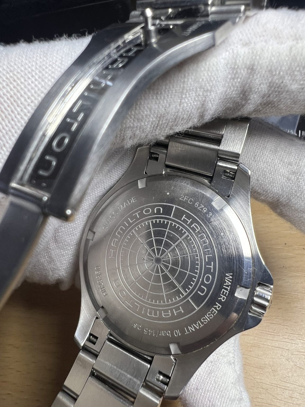 Swiss Hamilton Khaki Navy Scuba Automatic Watch H823350 40mm Full Set 472-1650