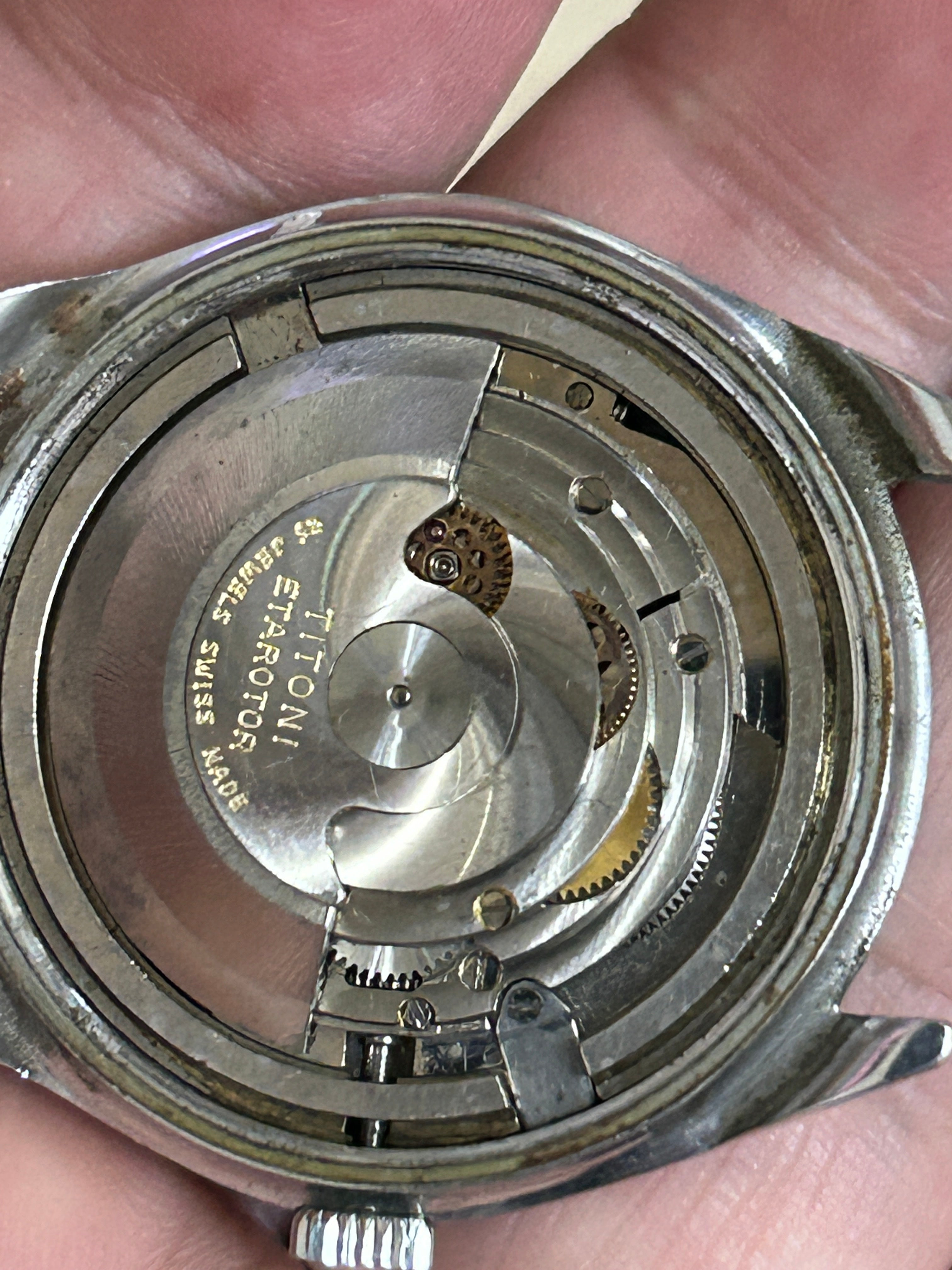 Titoni Rotomatic Automatic Swiss Vintage Men's Watch 25 Jewels 555-0240