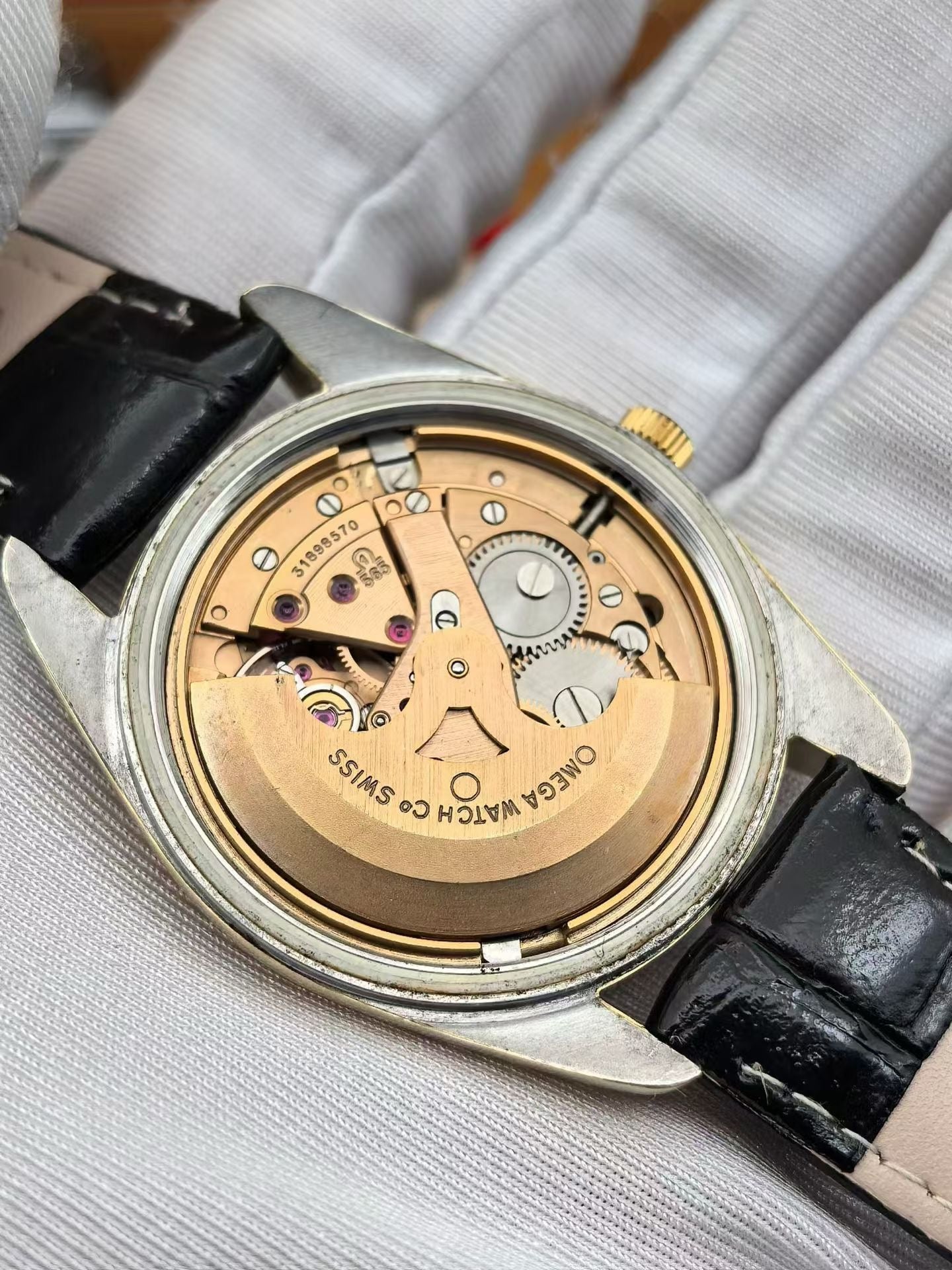Swiss Vintage Omega Seamaster Automatic Men's Watch Cal. 565 Date 24 Jewels 35.5mm 614-4800