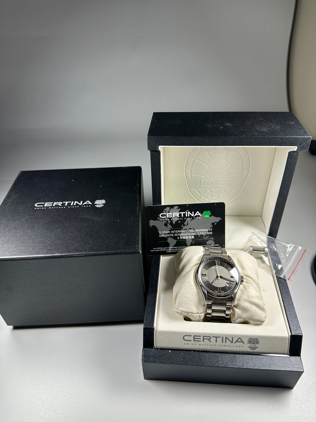Swiss Certina DS-1 Automatic Men's Watch Sapphire Crystal Date Full Set Extra Links 280-1000