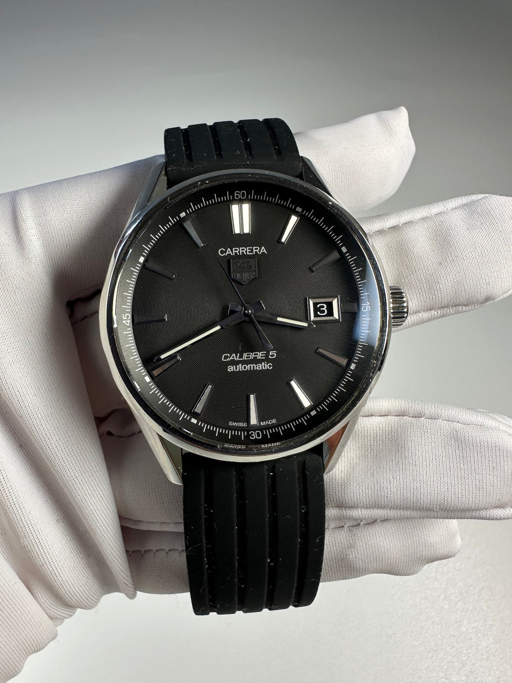 Swiss TAG Heuer Carrera WAR211A Automatic Watch Calibre 5 Date 25 Jewels Rubber Strap 39mm 648-2500