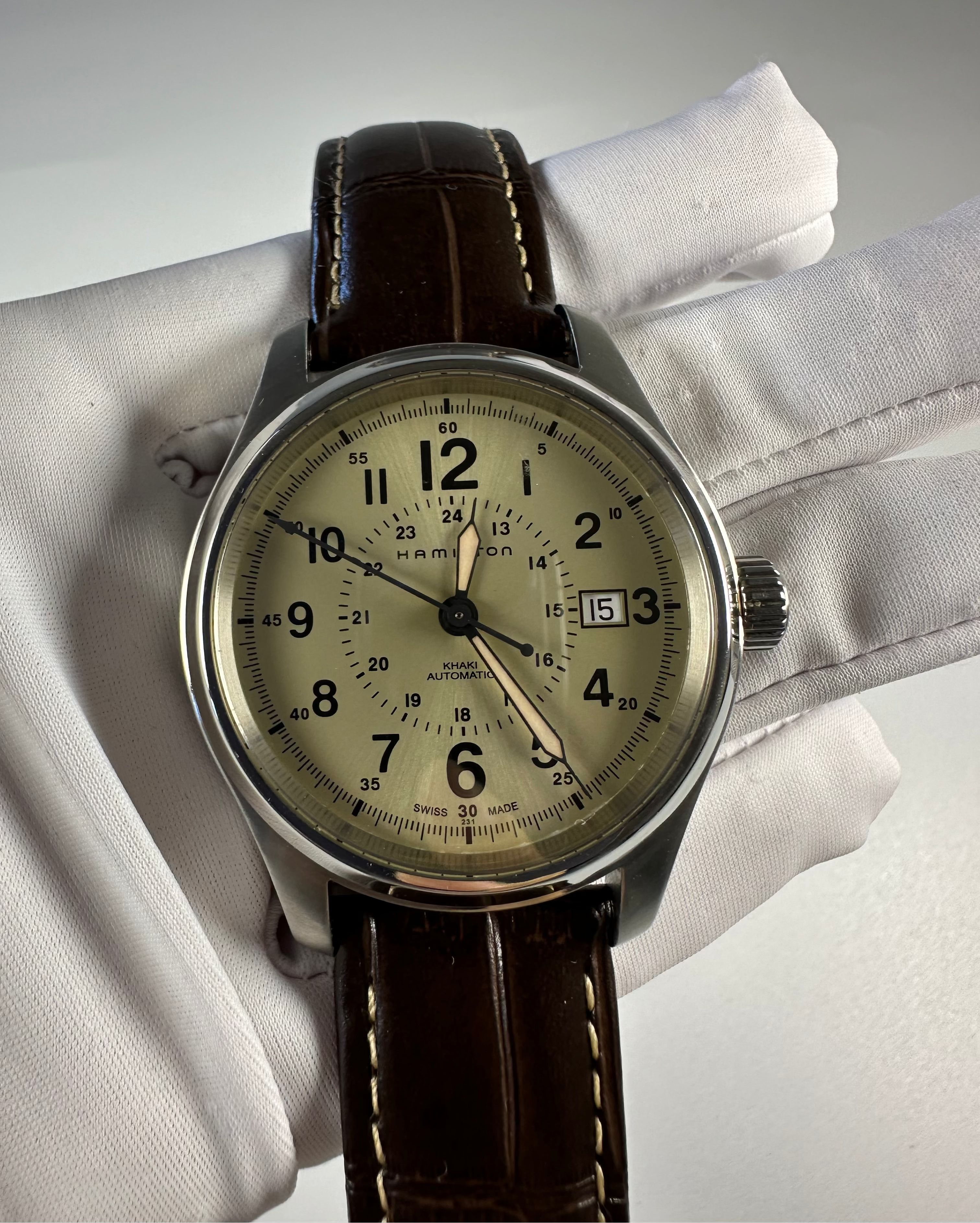 Swiss Hamilton Khaki Field H705950 Automatic Watch 40mm Beige Dial 80 Hour 25 Jewels 428-1500