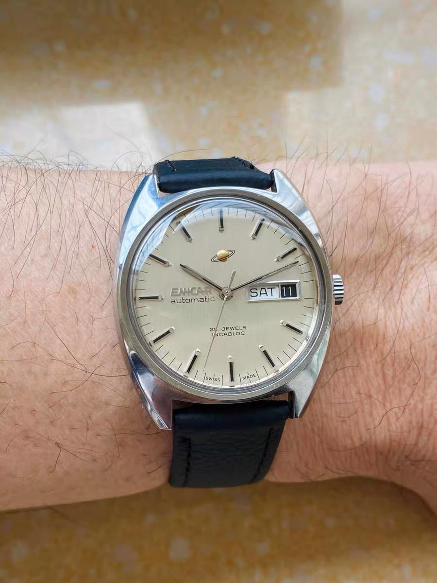 Swiss Vintage Enicar Incabloc Automatic Men's Watch AR2167 Day Date 25 Jewels 35.4mm 1970s 583-0278