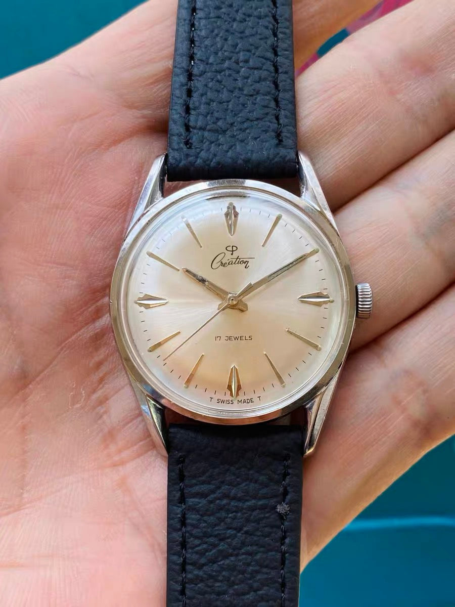 Swiss Creation Manual Wind Vintage Watch Cal. 72 17 Jewels Silver Dial 34mm 1960s 578-0178