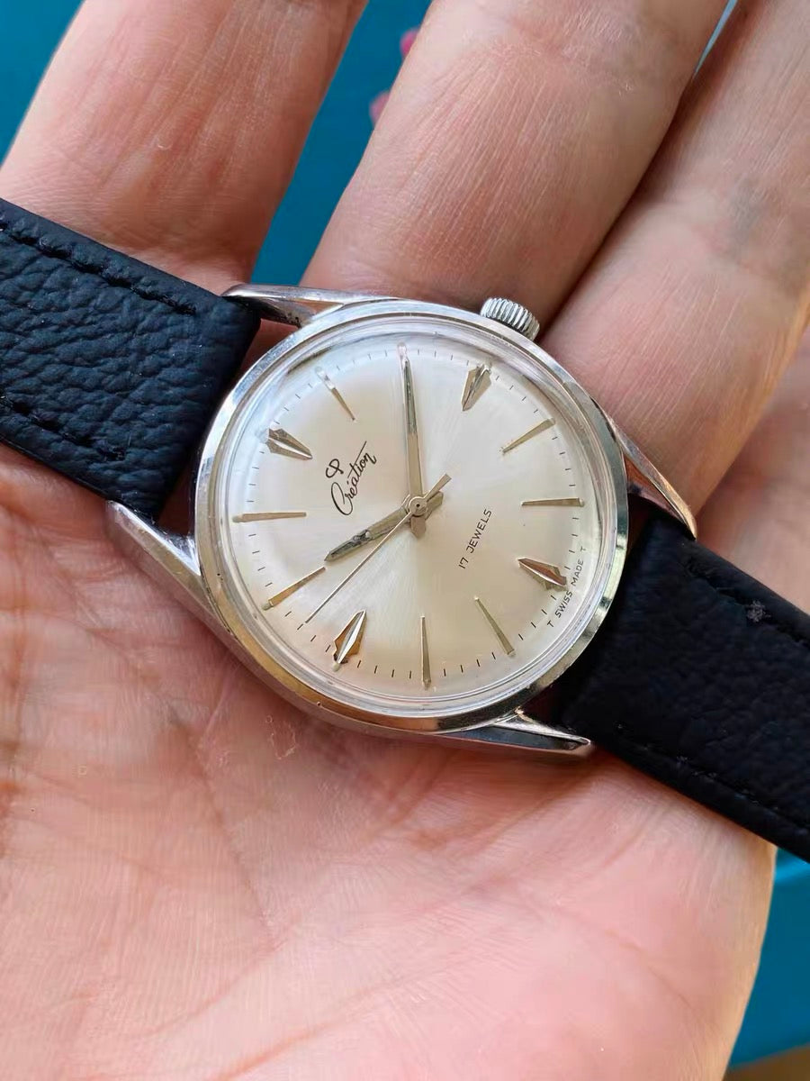 Swiss Creation Manual Wind Vintage Watch Cal. 72 17 Jewels Silver Dial 34mm 1960s 578-0178