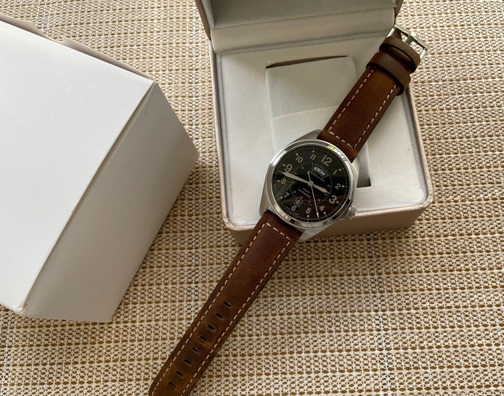 Swiss Hamilton Khaki Automatic Men's Watch H70505833 Day Date 42mm Near Mint Condition 539-1550