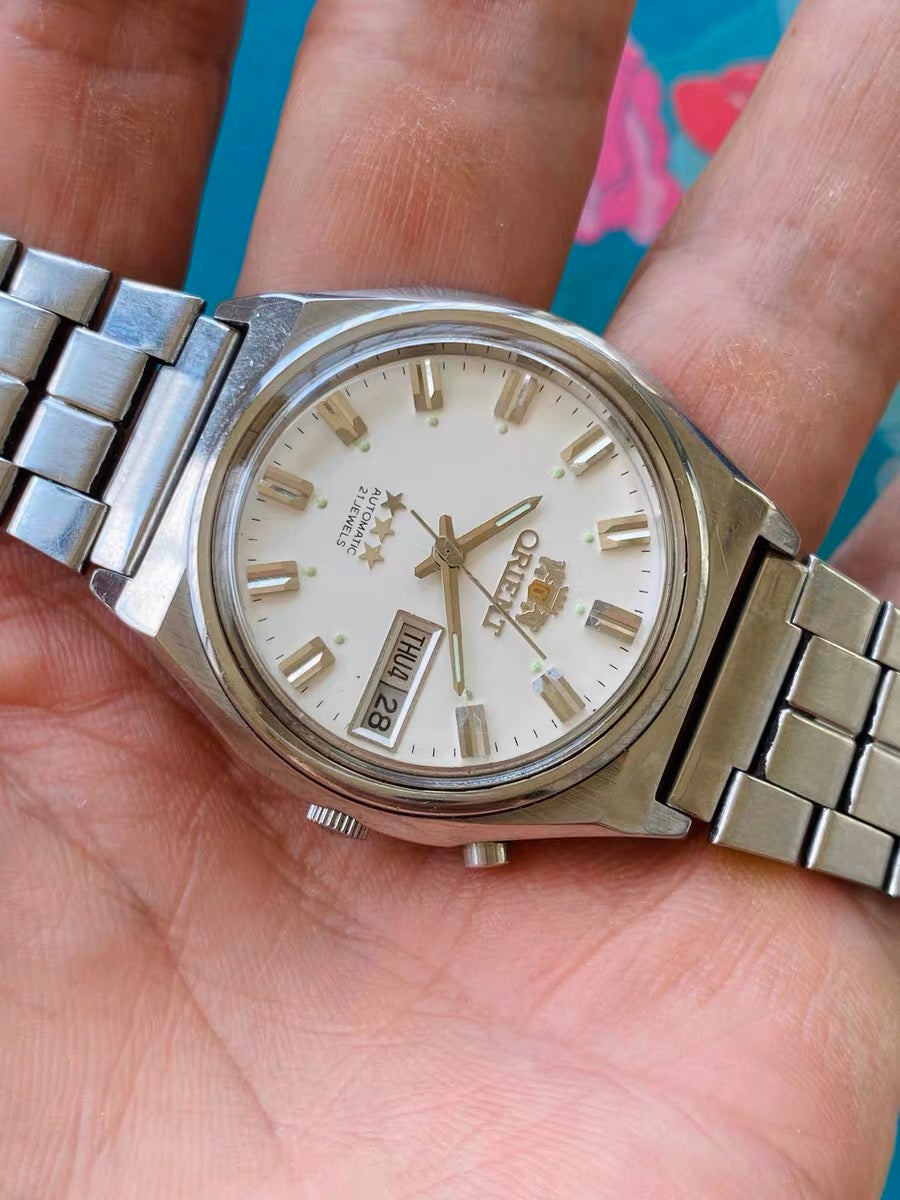 Orient Automatic Vintage Men's Watch Cal. 46941 Day Date 21 Jewels 35mm 1980s 599-0080