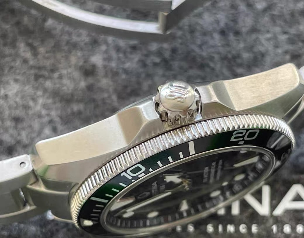 Swiss Certina DS Action Automatic Men's Diver Watch Powermatic 80 38mm Date Full Set 608-1850