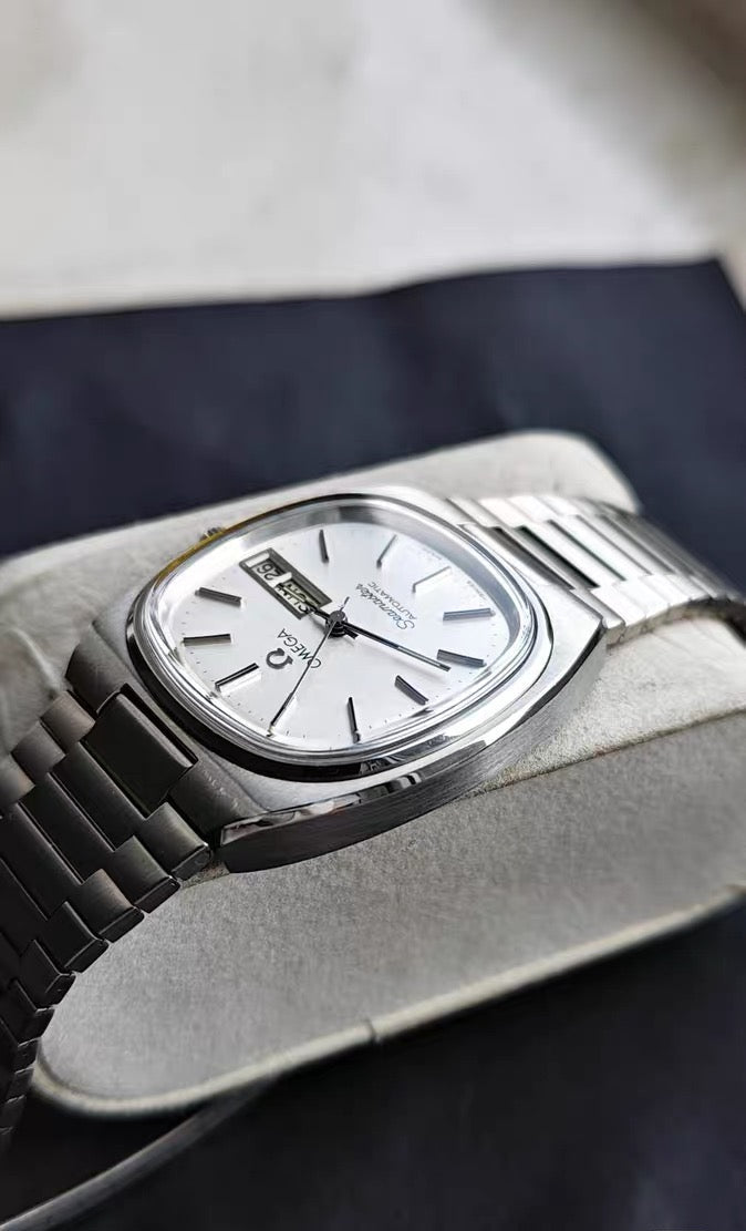 Swiss Omega Seamaster Automatic Vintage Men's Watch Cal. 1020 Day Date 17 Jewels Original Bracelet 36mm 617-3588