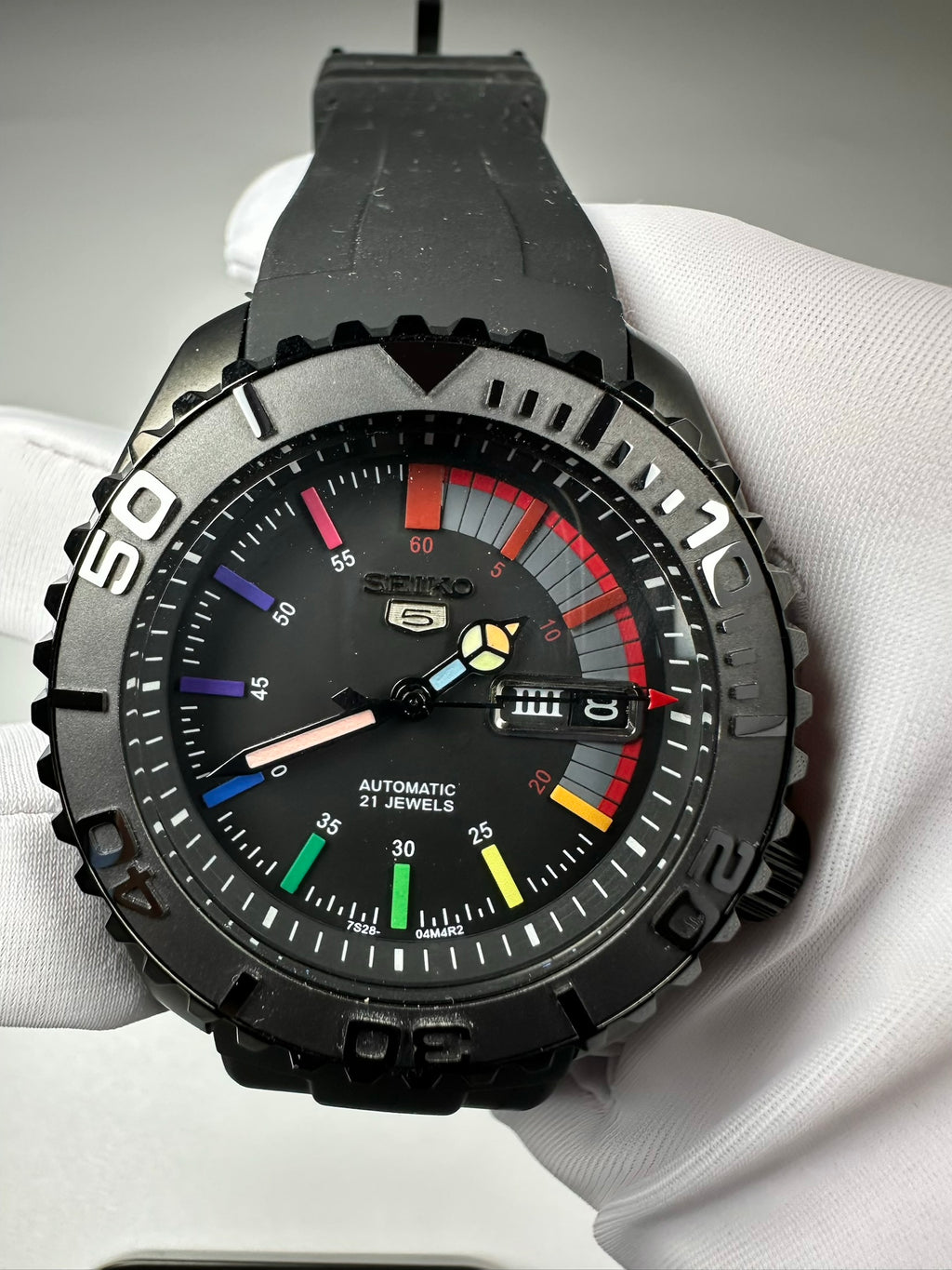 Custom Modified Seiko 5 SKX007 Black Diver Automatic Watch 42mm NH36 Sapphire Crystal Ceramic Bezel 21 Jewels 355-0630