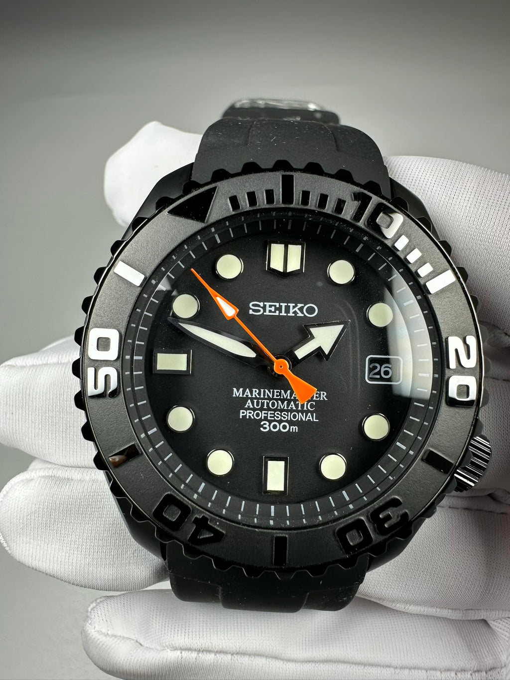 Custom Modified Seiko Diver Automatic Watch 42mm Original NH35 316L Stainless Steel Screw-Down Crown Date 362-0630