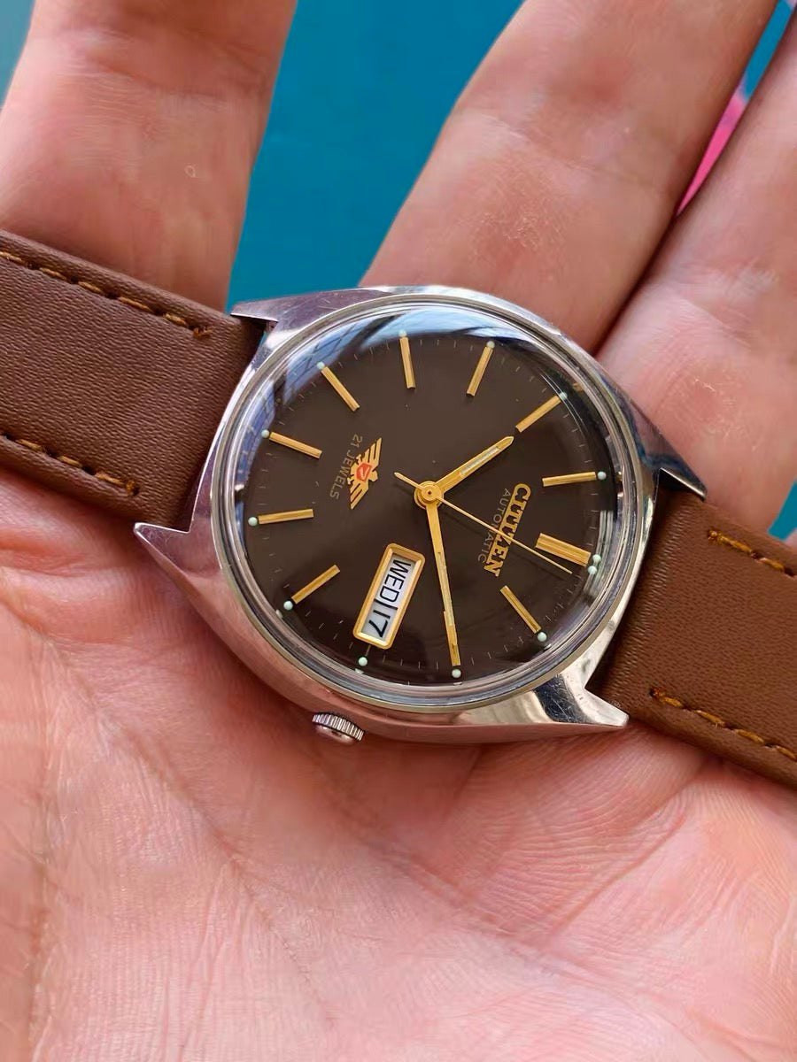 Citizen Automatic Vintage Watch 8200 Day Date 21 Jewels 36mm 1980s Brown Dial 627-0178
