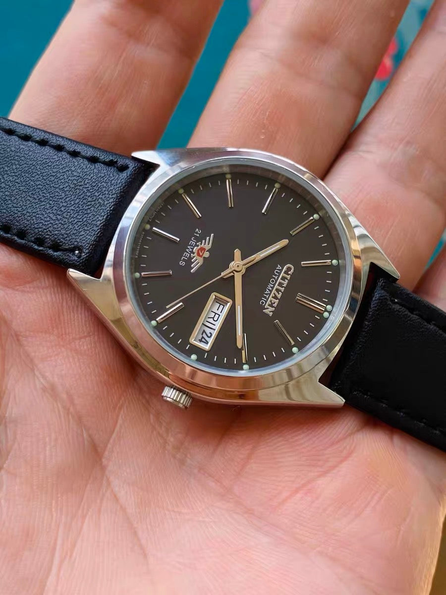 Citizen Automatic Vintage Men's Watch Black Dial 8200 21 Jewels 36mm Day Date Exhibition Caseback 634-0168