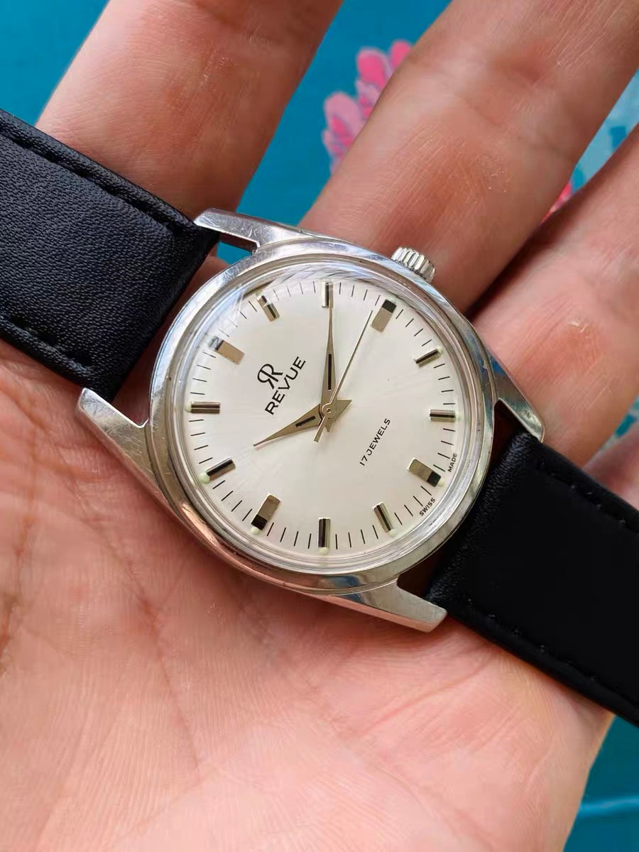 Swiss Revue Vintage Manual Wind Watch ETA 2750 17 Jewels 34.8mm President's Watch 641-0218