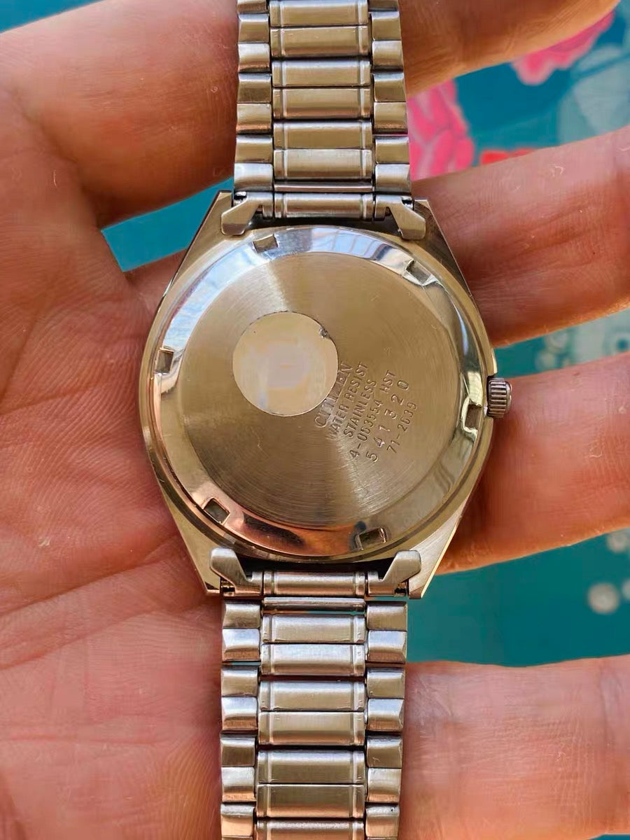 Citizen Automatic Vintage Watch 8200 Day Date 21 Jewels 36mm 1980s 642-0200