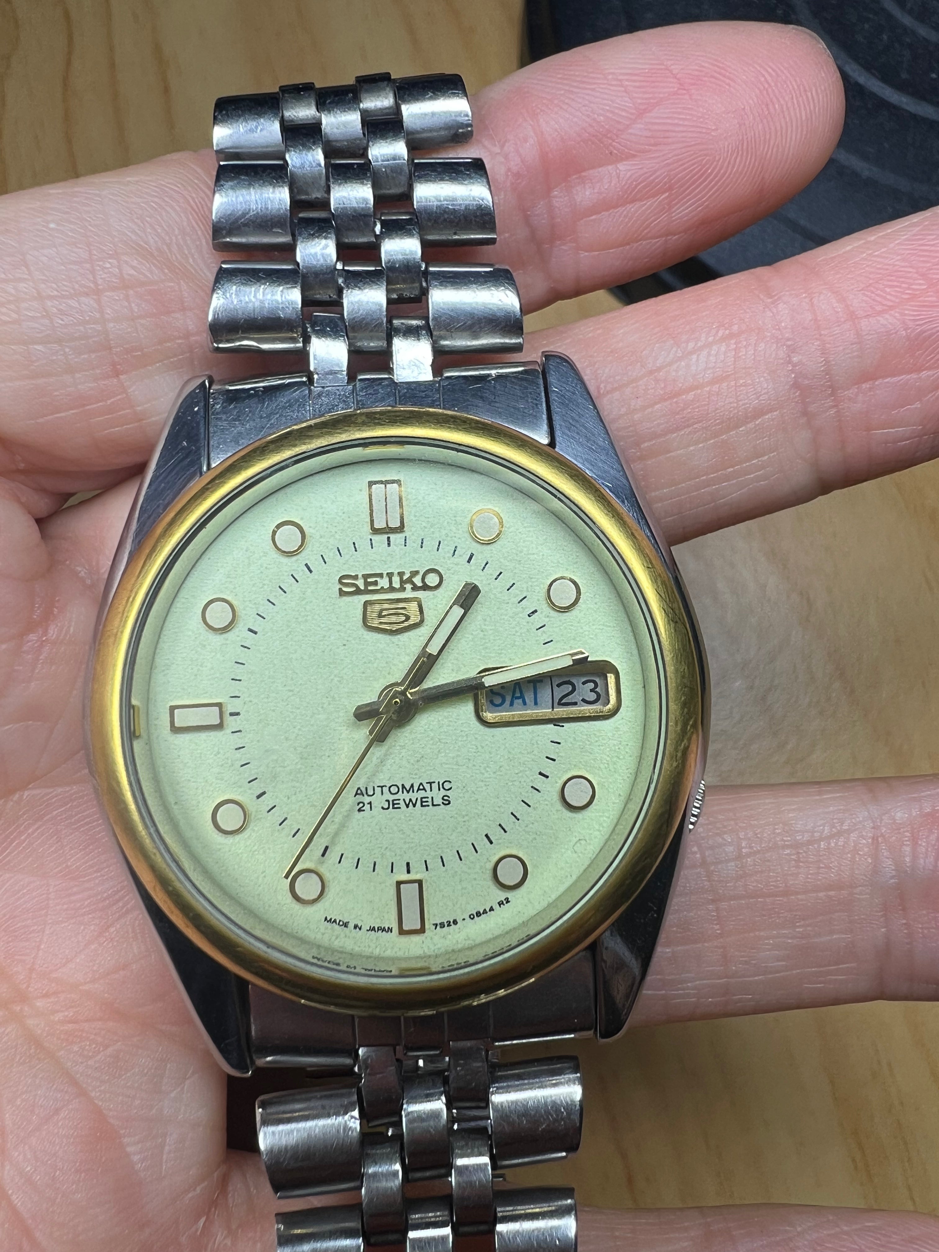 Seiko Number 5 Automatic Day Date Vintage Men's Watch 21 Jewels 7009 Movement Luminous Dial 24K Gold Plated Bezel 529-0200