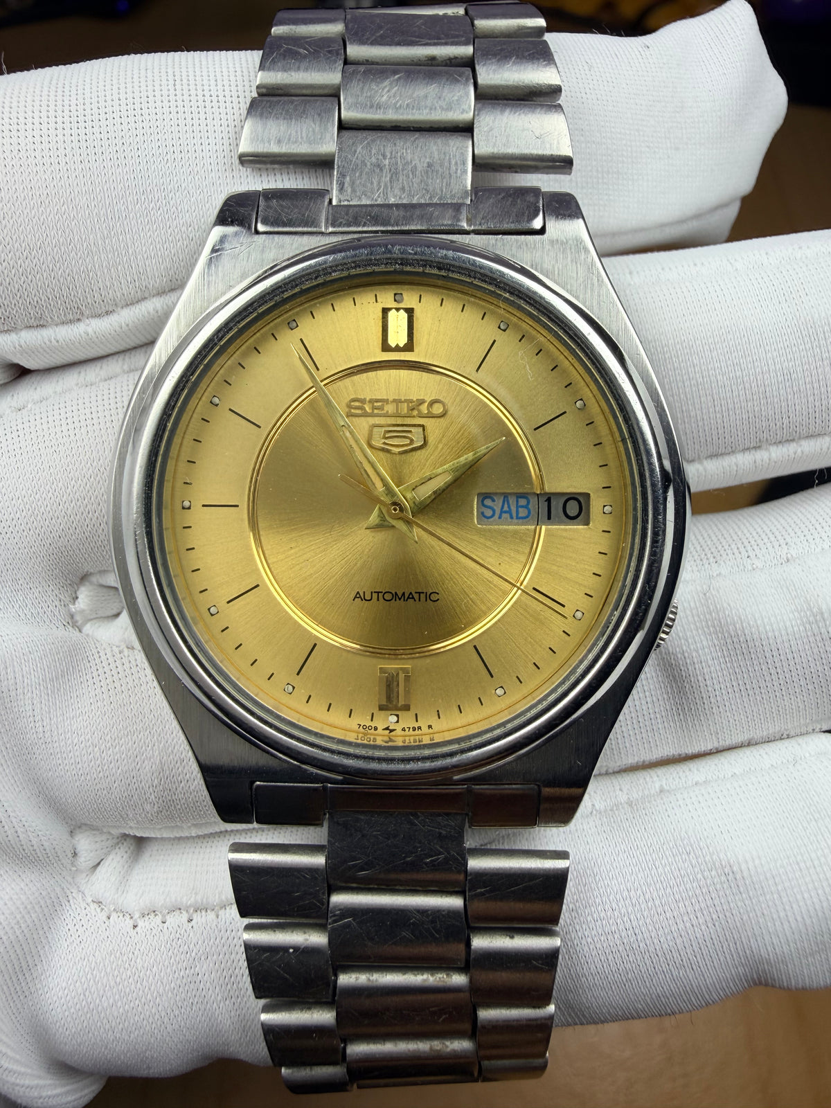 Seiko 5 Vintage Automatic Watch 7009 Day Date -4 sec/day 525-0200