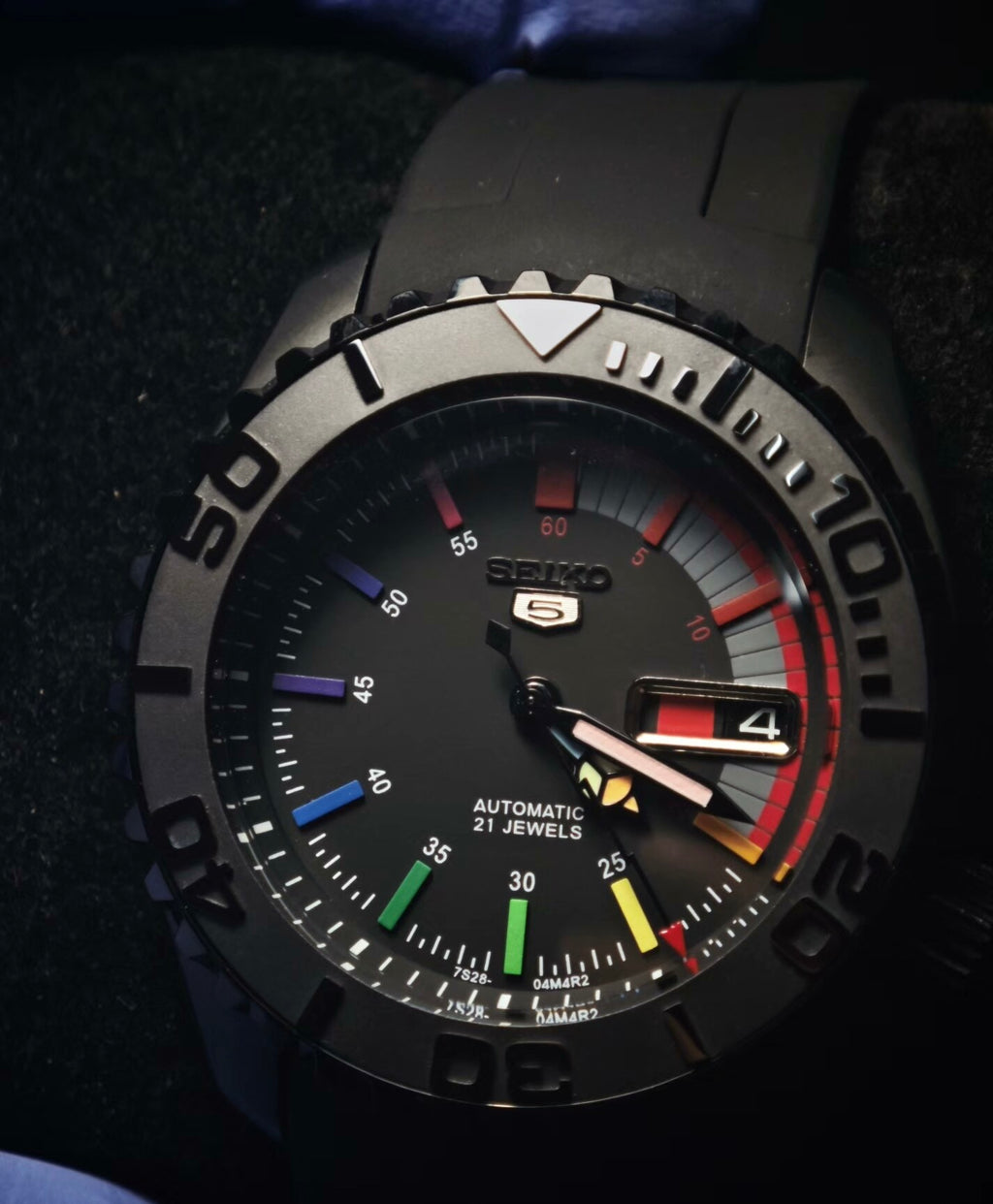 Custom Modified Seiko 5 SKX007 Black Diver Automatic Watch 42mm NH36 Sapphire Crystal Ceramic Bezel 21 Jewels 355-0630