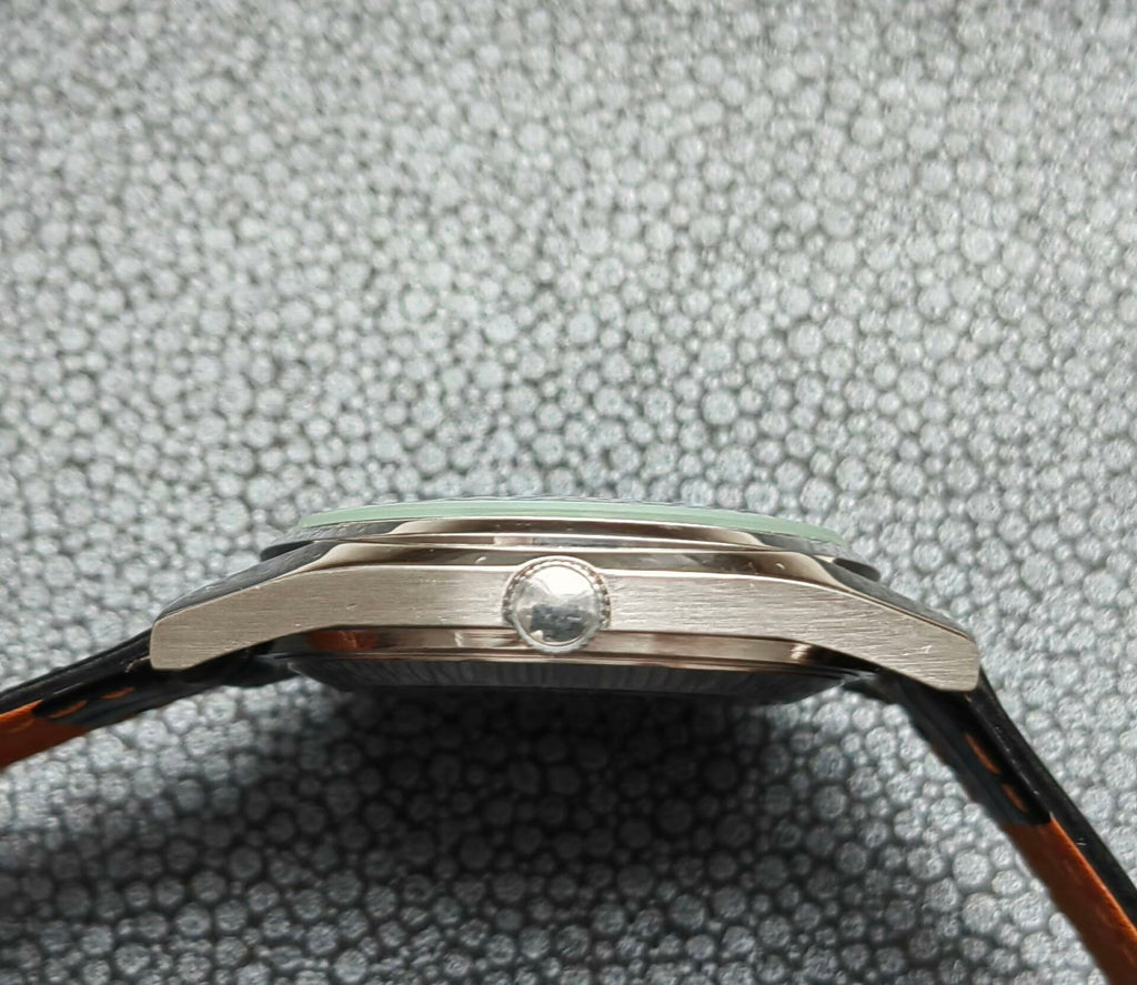 Seiko Lord Matic LM Automatic Rare Vintage Men's Watch Cal. 5606 Day Date 23 Jewels 36.5mm 1973 446-0600
