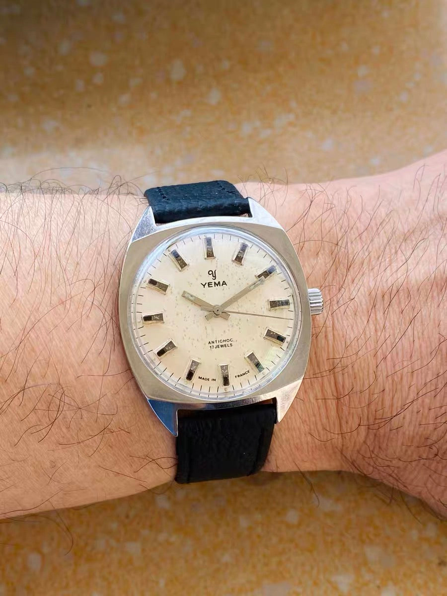 YEMA Vintage Manual-Winding Mens' Watch 35mm 17 Jewels 1970s 448-0120