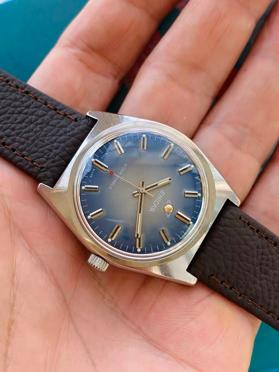 Swiss Made Enicar Star Jewels Manual-Winding Watch 17 Jewels 36.5 MM 457-0240